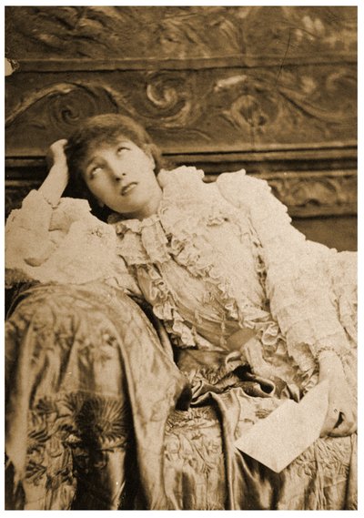 Sarah Bernhardt als Phedre in Racines "Phaedra", 1903 von Napoleon Sarony